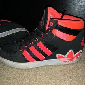 Adidas sneakers black and Coral